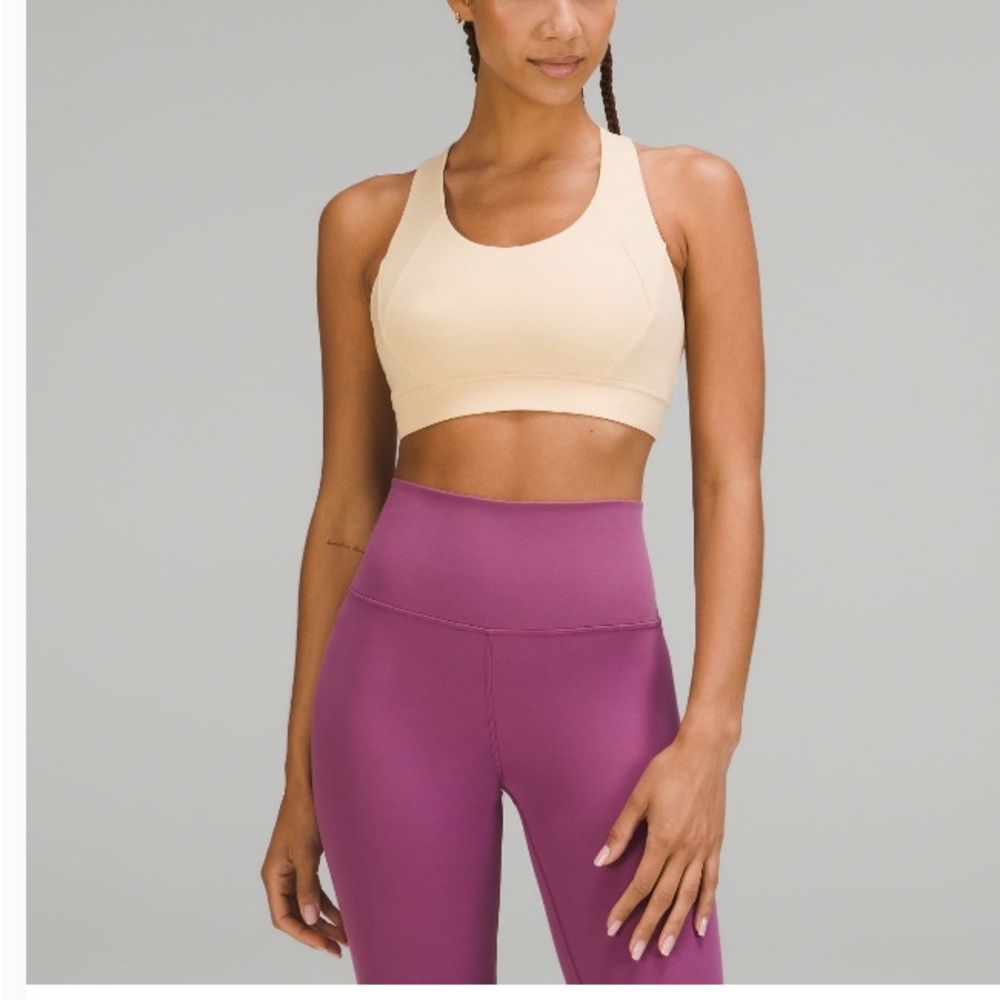 Lululemon Free to be elevated dd/ddd size 8 Prosecco